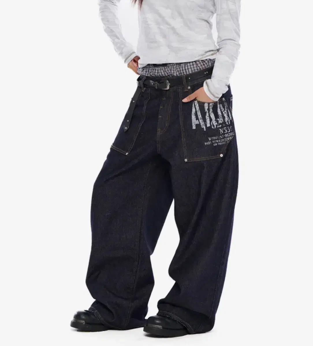 Aakam98 Printed Knee Pin-tuck Denim Pant | 브랜드 중고거래 플랫폼